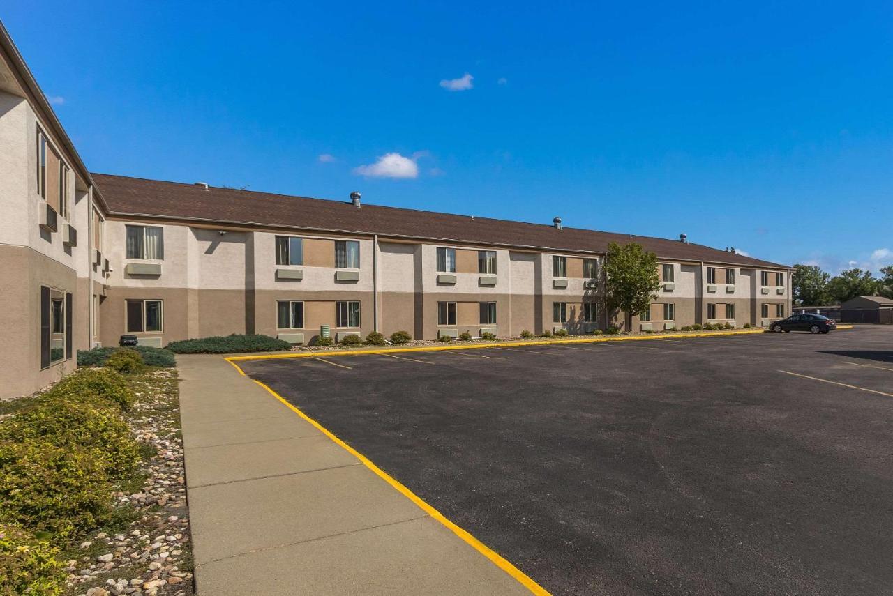 Sleep Inn Airport Sioux Falls Esterno foto